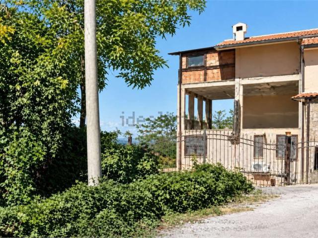Appartamento in vendita di 387 m² in Contrada Santa Maria dei Mesi, 52