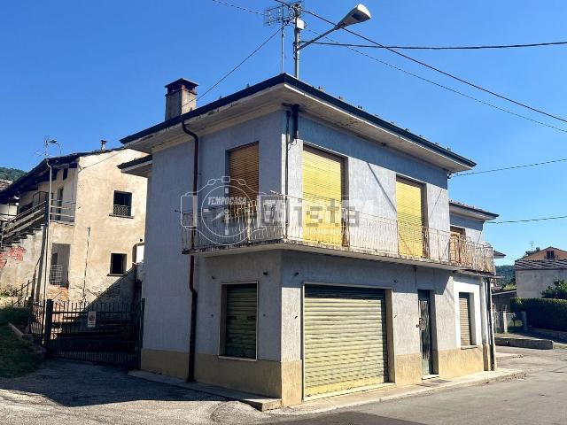Appartamento in vendita di 388 m² in Via Barge, 39