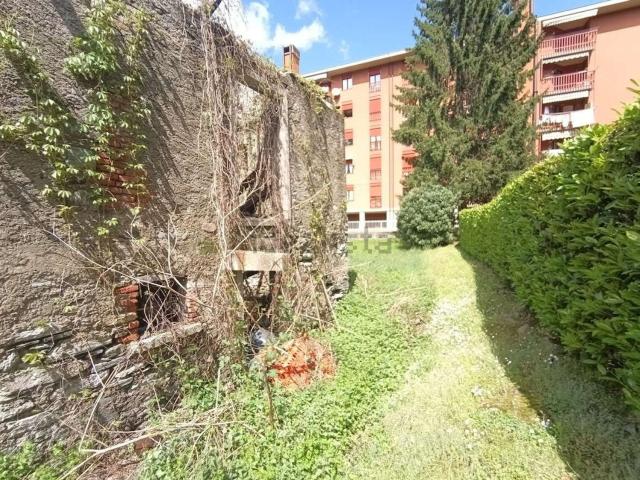 Appartamento in vendita di 389 m² in Via Cassino