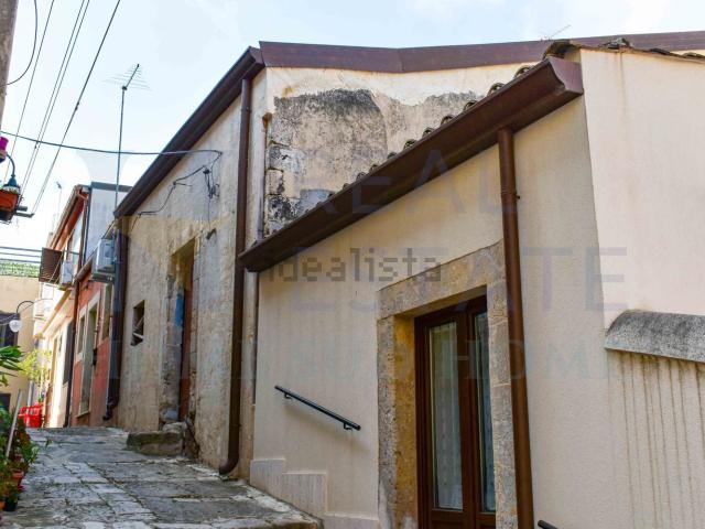 Appartamento in vendita di 38 m² in Via Tommaso Fazello, 228