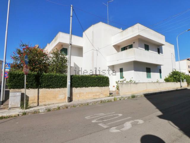 Appartamento in vendita di 390 m² in Via Ferrovia