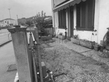 Appartamento in vendita di 393 m² in Via delle Venezie