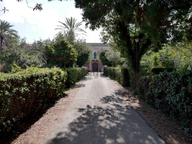 Appartamento in vendita di 399 m² in Via Napoli Santo Spirito, 8
