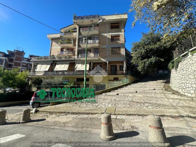 Appartamento in vendita in via abate ramiro marcone, Mercogliano