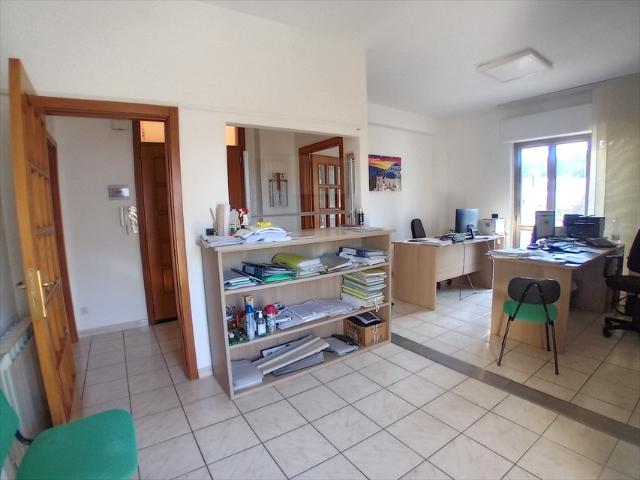 Appartamento in vendita in via gabriele d'annunzio 43, Manoppello