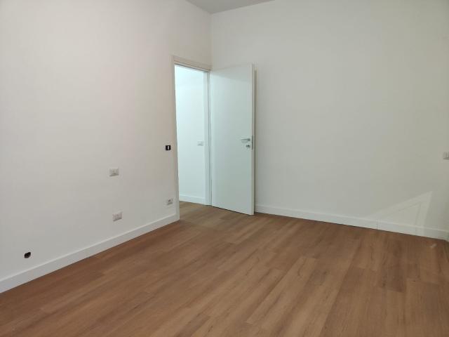 Appartamento in vendita in via palmanova, Milano