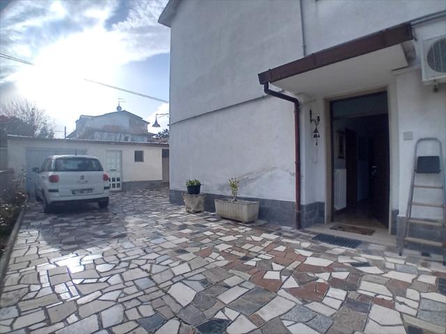 Appartamento in vendita in via raffaele paolucci 12, Manoppello