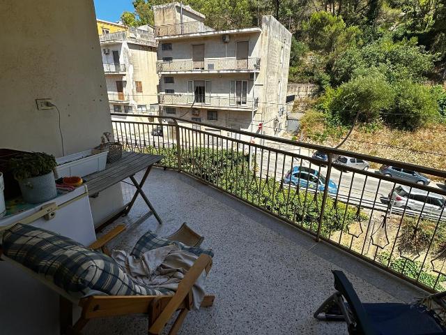 Appartamento in vendita in viale medaglie d'oro 7722, Modica
