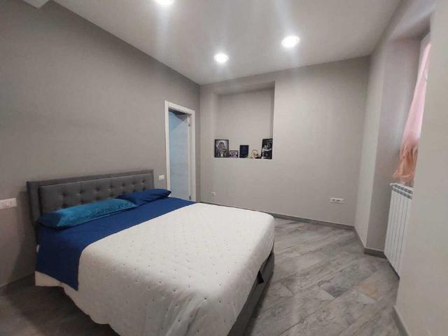 Appartamento in Via Alessandro Manzoni, Napoli, NA