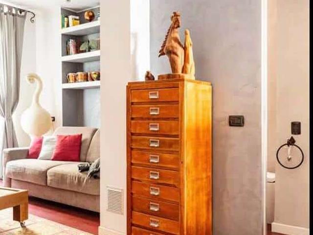 Appartamento in Via Arbe, Milano, di 65 m² con 1 camera da letto