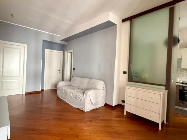 Appartamento in Via Bottengo 5, Torino, TO
