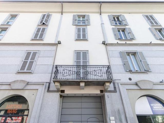 Appartamento in via Cavour 5, Monza, MB