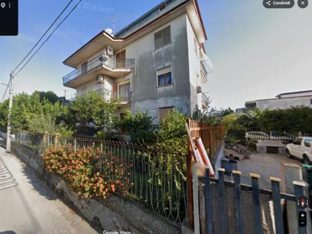 Appartamento in Via Giugliani