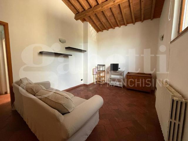 Appartamento in via giulio bechi, Firenze FI