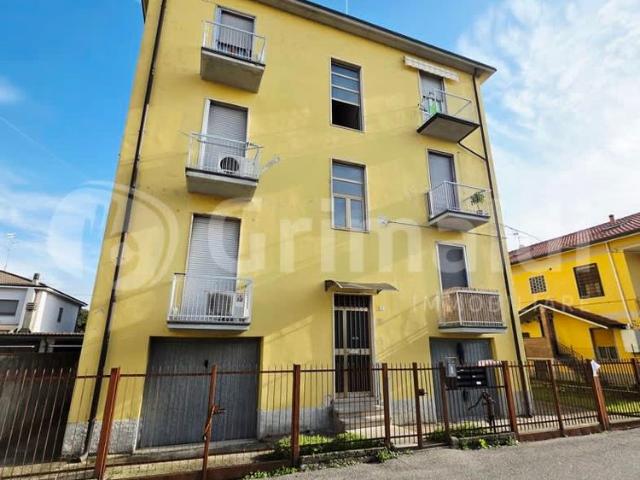 Appartamento in Via Luciano Manara 6, Mediglia, MI