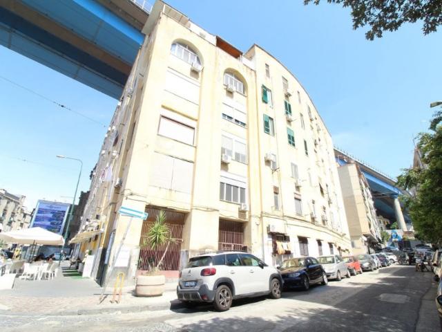 Appartamento in via ludovico antonio astore 1, Napoli NA