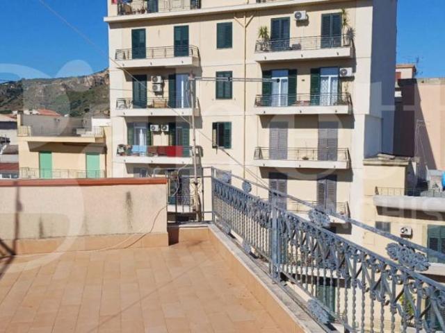 Appartamento in Via Palagonia 3, Bagheria PA