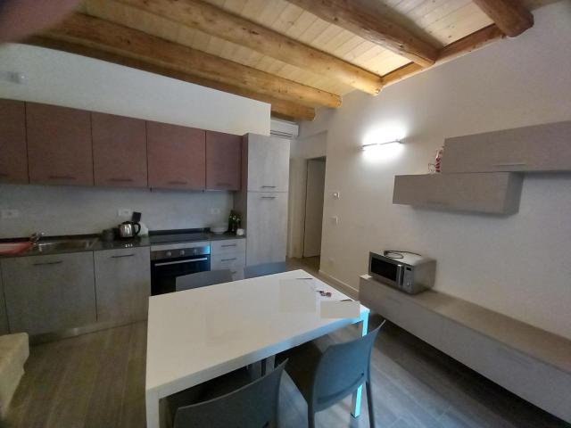 Appartamento in Via Pinaroli 23, Verona, VR