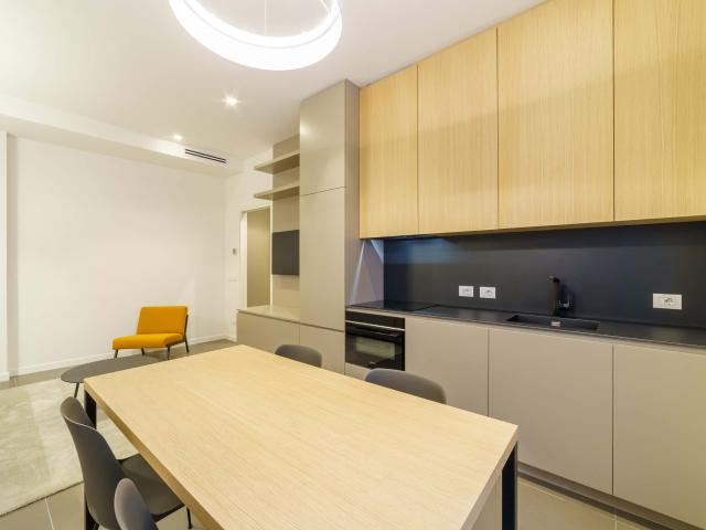 Appartamento in Via San Senatore, Milano di 48 m² con 1 camere