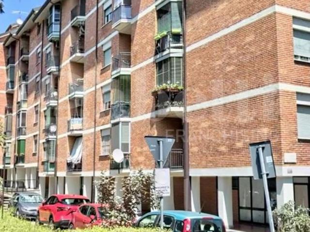 Appartamento in Via Sant'Abbondio, Milano MI