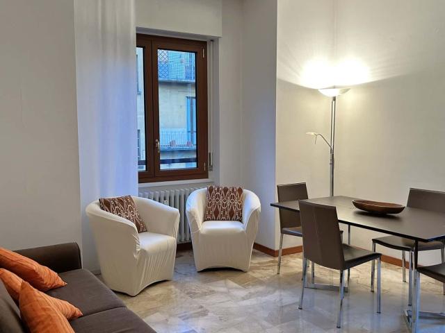 Appartamento in Via Simone D'Orsenigo zona Porta Romana, Bocconi, Ticinese