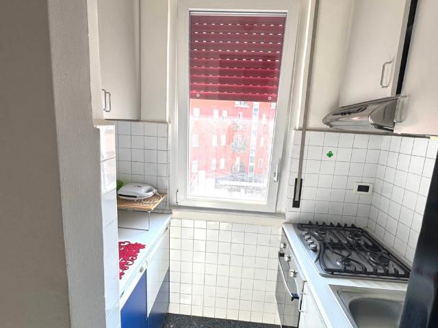 Appartamento in via vetta d'italia, Milano, MI