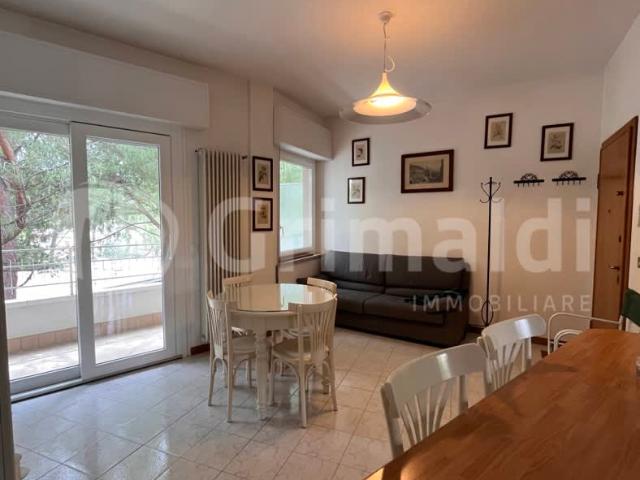 Appartamento in Viale Romagna, Cervia, RA