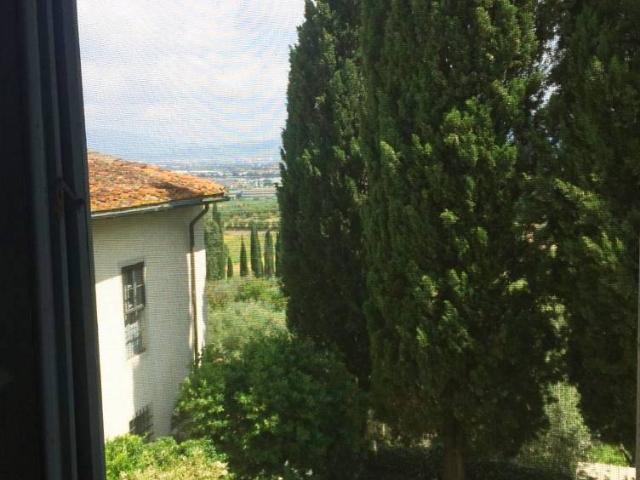 Appartamento in villa con giardino