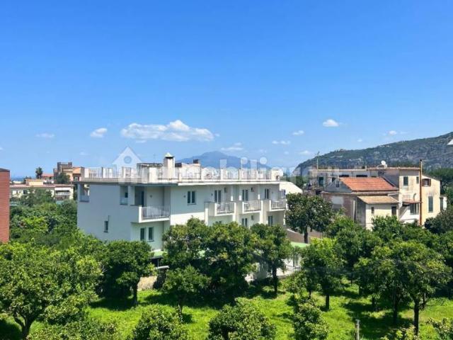 Appartamento in villa corso Marion Crawford 35, Centro, Sant'Agnello