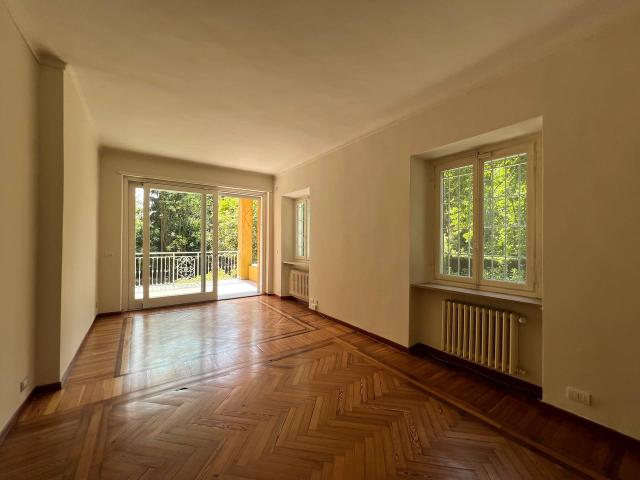 appartamento in villa bifamiliare con giardino in borgo po