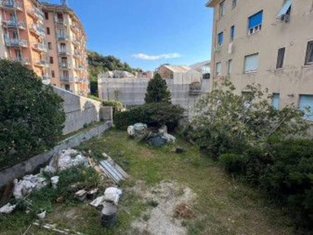 Appartamento in villa in vendita a Genova