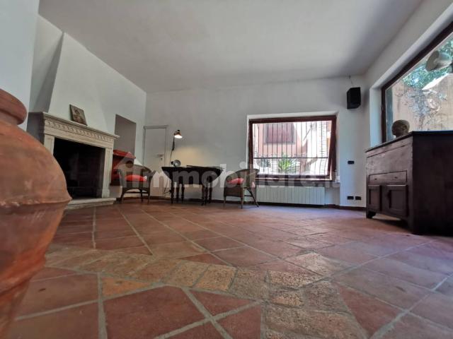 Appartamento in villa Località Colle Romano, Tiberina, Roma
