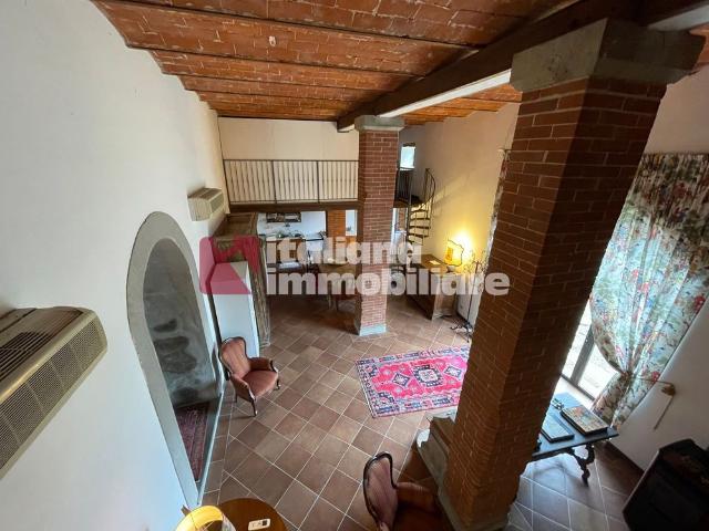 Appartamento in villa Sei vani