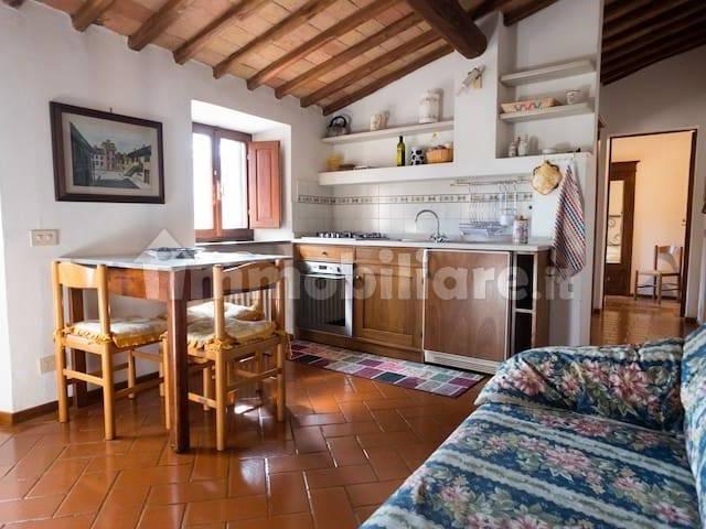 Appartamento in villa Strada delle Badesse 6, Monteriggioni