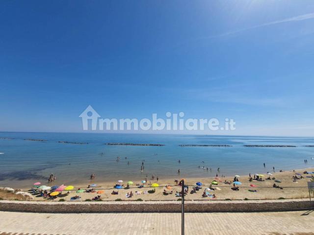 Appartamento in villa Strada Statale Adriatica 12, Trani