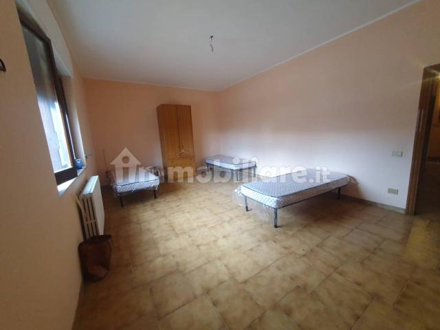 Appartamento in villa via M. Falgheri 21, Statte