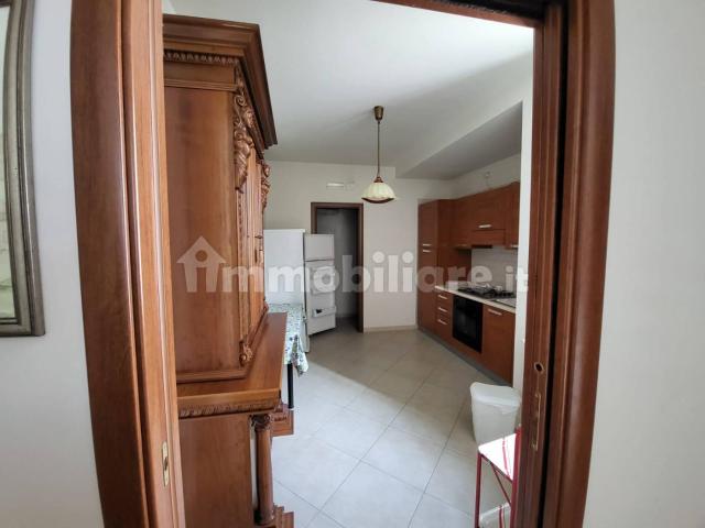 Appartamento in villa via Martiri di Palermo 59, Trani