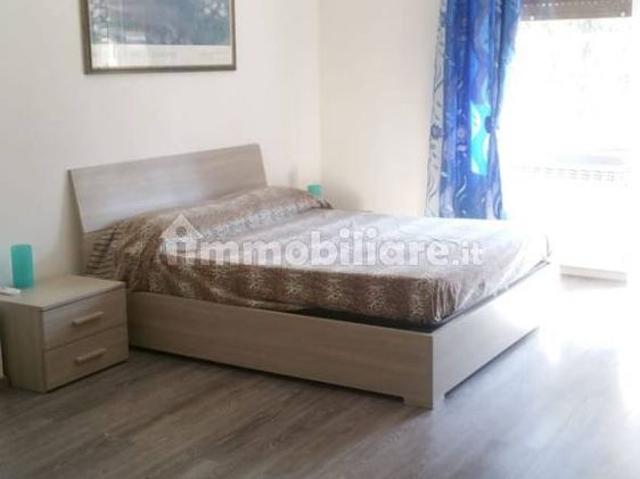 Appartamento in villa via Cassia 903, Tomba di Nerone, Roma