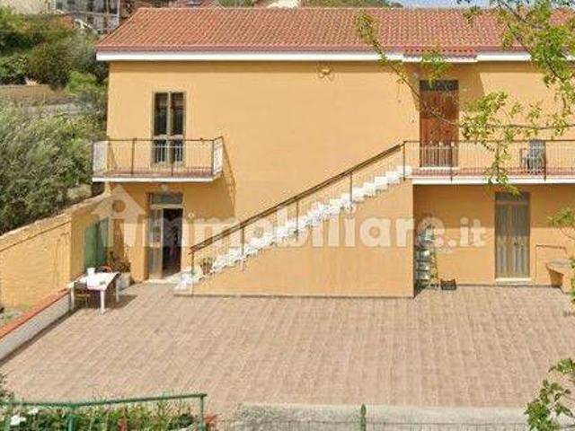 Appartamento in villa via Carfellà 2, Settingiano