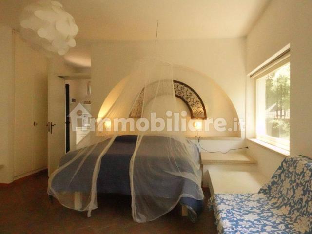 Appartamento in villa via degli Oleandri 13, Aci Trezza, Aci Castello
