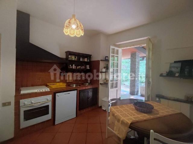 Appartamento in villa via del Vecchio Padiglione, Città della Domenica Monte Malbe, Perugia