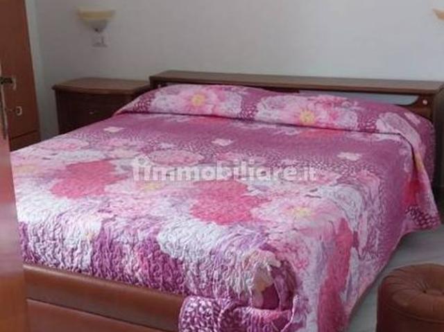 Appartamento in villa via dell'Area Sacra, Chiaromonte