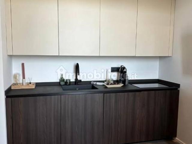 Appartamento in villa via Gerolamo Cardano 53, Cardano, Como