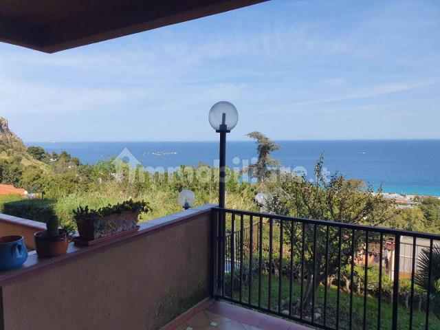 Appartamento in villa via Giovanni del Porto 23, Addaura, Palermo