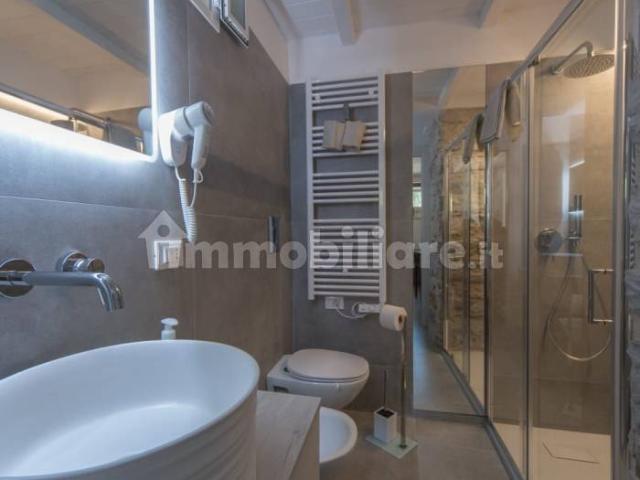 Appartamento in villa via Grado 19, Trani