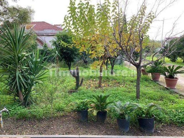 Appartamento in villa via Palmiro Togliatti, Roccelletta, Borgia
