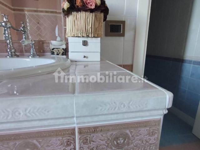 Appartamento in villa via Paradiso 11, Centro, Ceriale