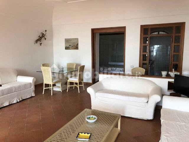 Appartamento in villa via Piccola Marina 76, Centro, Capri
