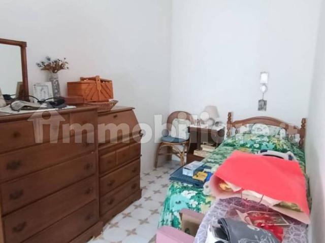 Appartamento in villa via Roma 57, Centro, Minturno