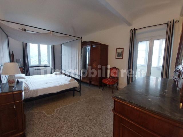 Appartamento in villa via Sciaccona 11, Castiglione, Castiglione Chiavarese